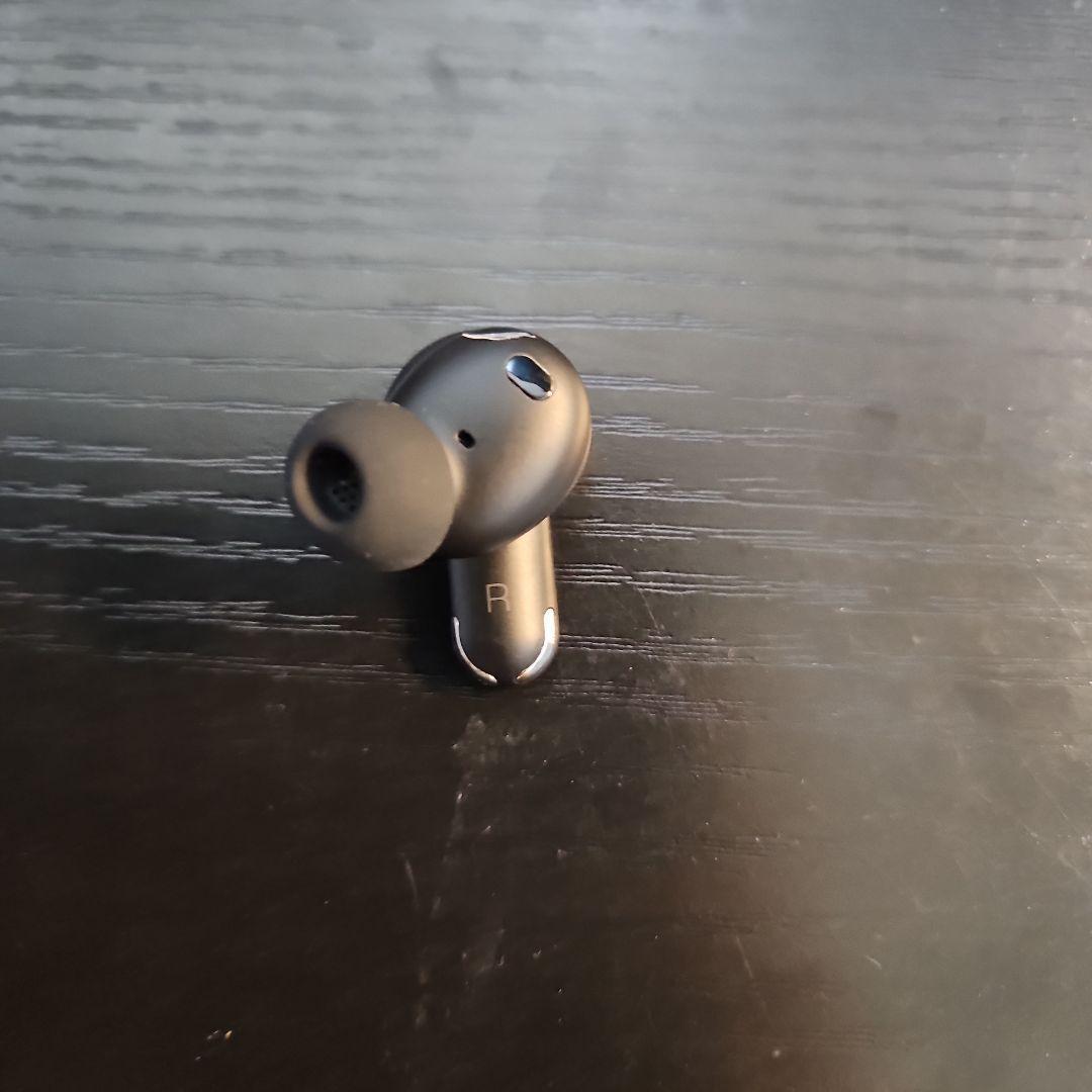 中古/右耳のみ/JBL TOUR PRO 3/ブラック/右のみ/黒/④