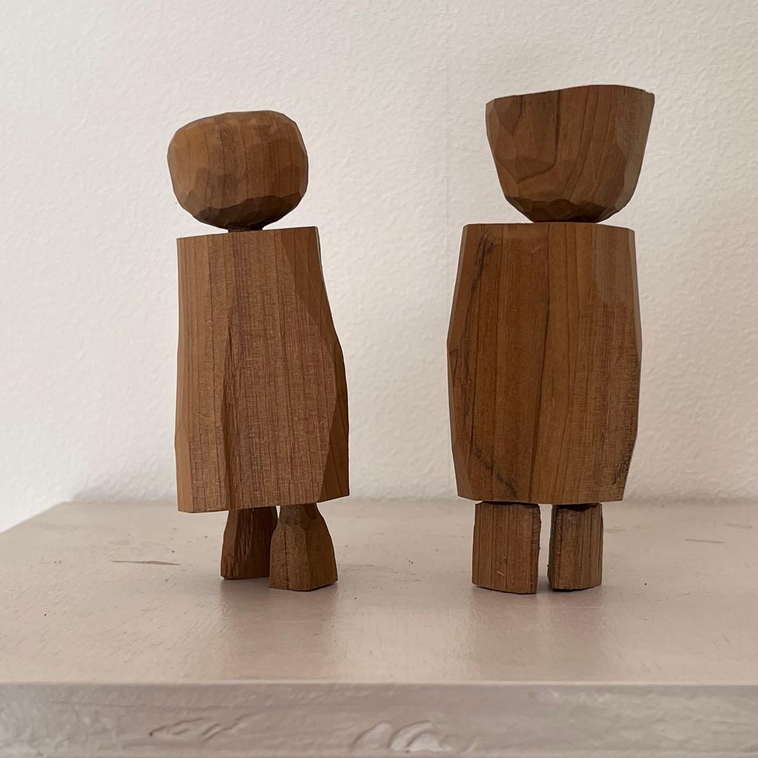 民藝　工芸品　オブジェ　木彫り 手彫り 抽象的な人