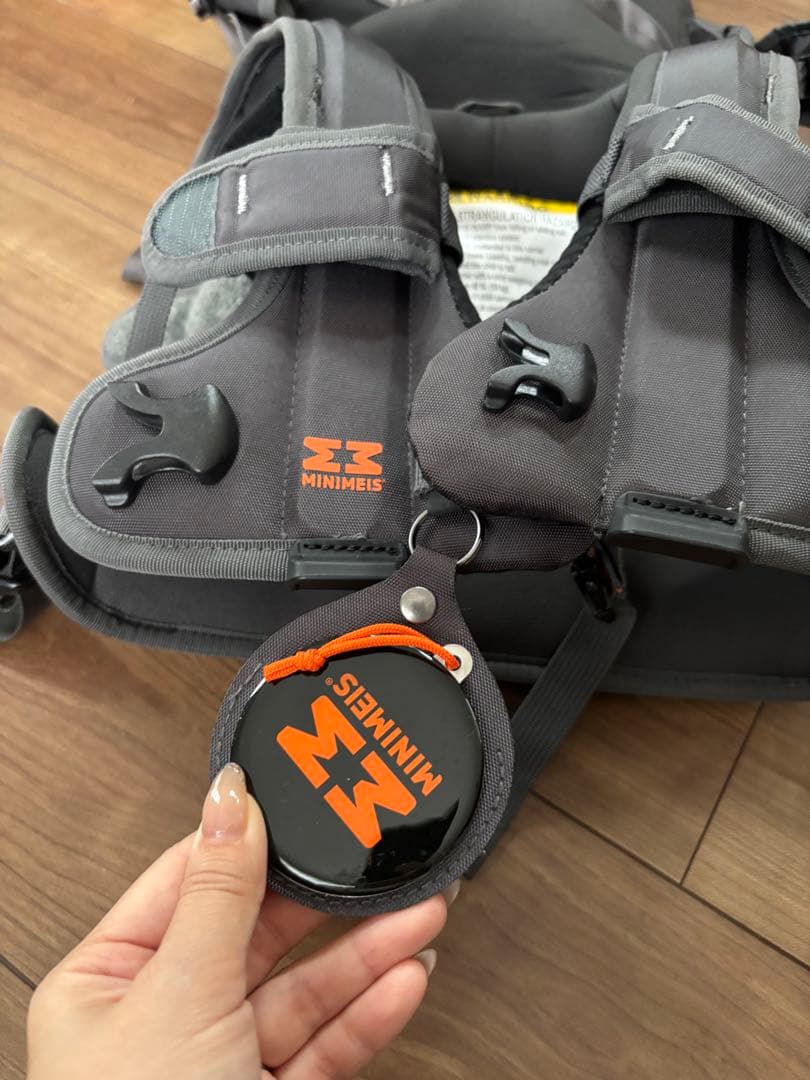 MINIMEIS 肩車ベビーキャリア　2回のみ使用