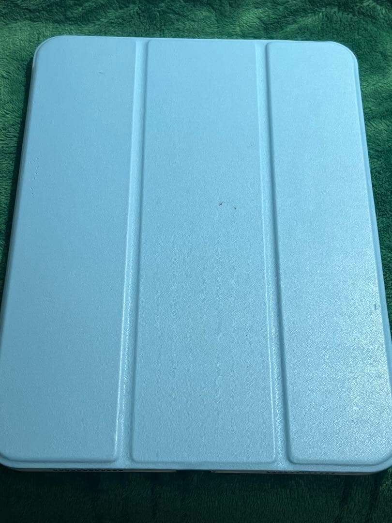 iPad(A16) 11インチ 128GB WiFiモデル　シルバー