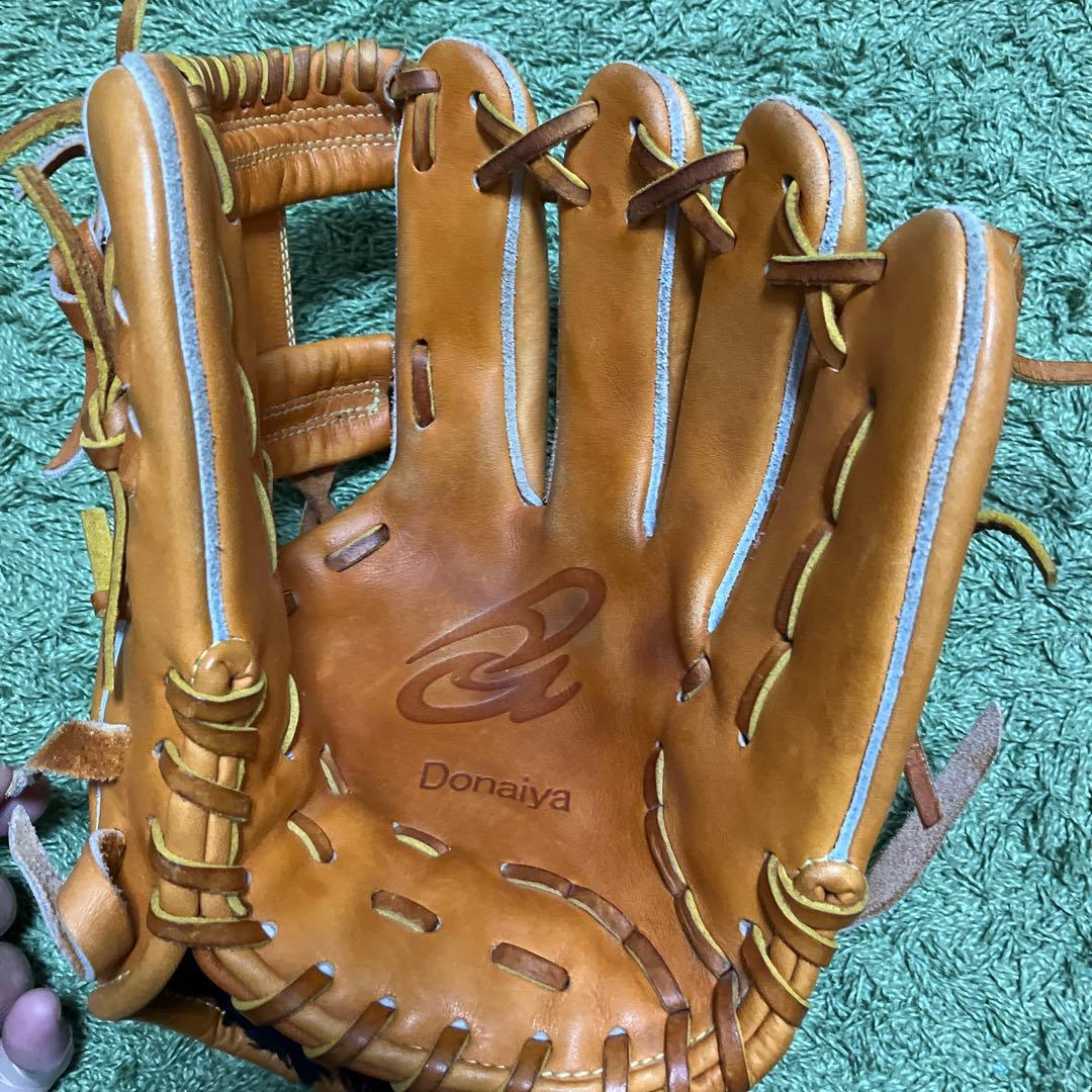 どないや　グローブ