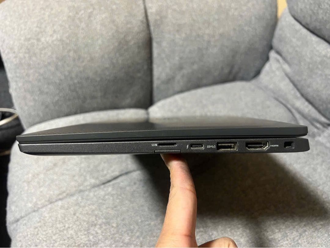 Dell 7320 Core i7-第11世代-Ram32Gb-Ssd512Gb