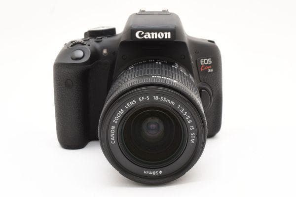 キャノン Canon EOS Kiss X8i レンズキット【美品】一眼レフ