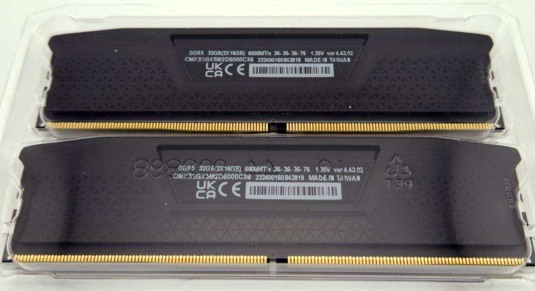 CORSAIR VENGEANCE DDR532GB(16GB×2) 動作確認済