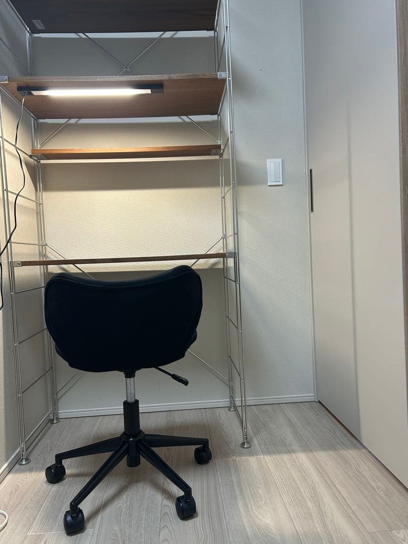 無印良品　ステンレスユニットシェルフ　ラック　照明付きデスク　ウォールナット材