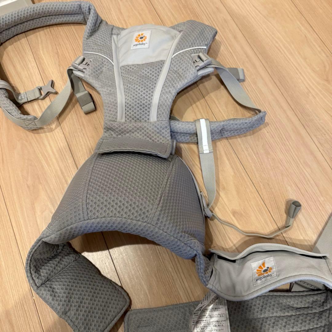 エルゴ　alta PEARL GREY ヒップシート