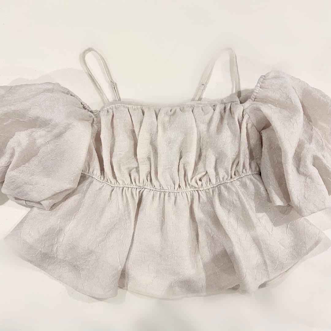 SNIDEL スナイデル　オフショルフリルブラウス