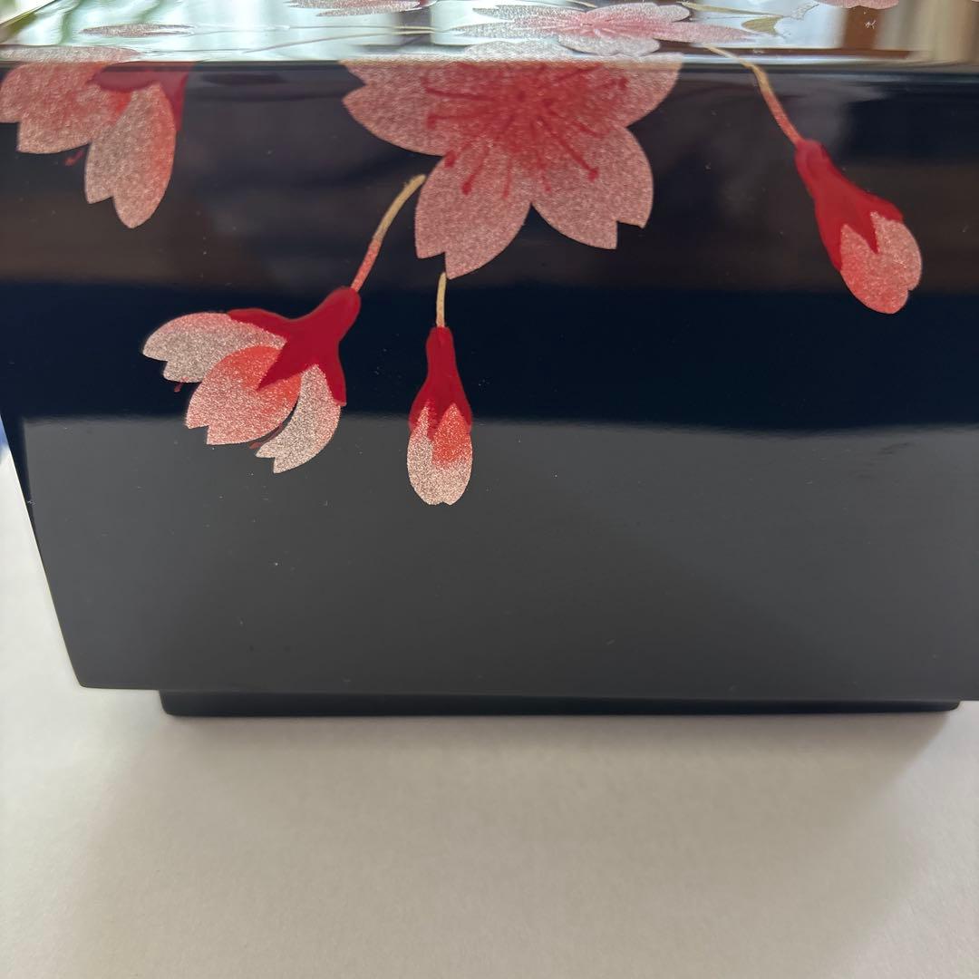 東京都伝統工芸士【大上博】作 江戸漆器 飾箱 花