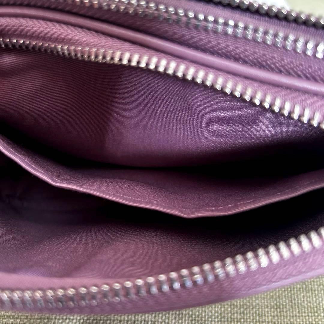 未使用　COACH コーチ　ショルダーバッグ　スマホショルダー　ミニバッグ　本革