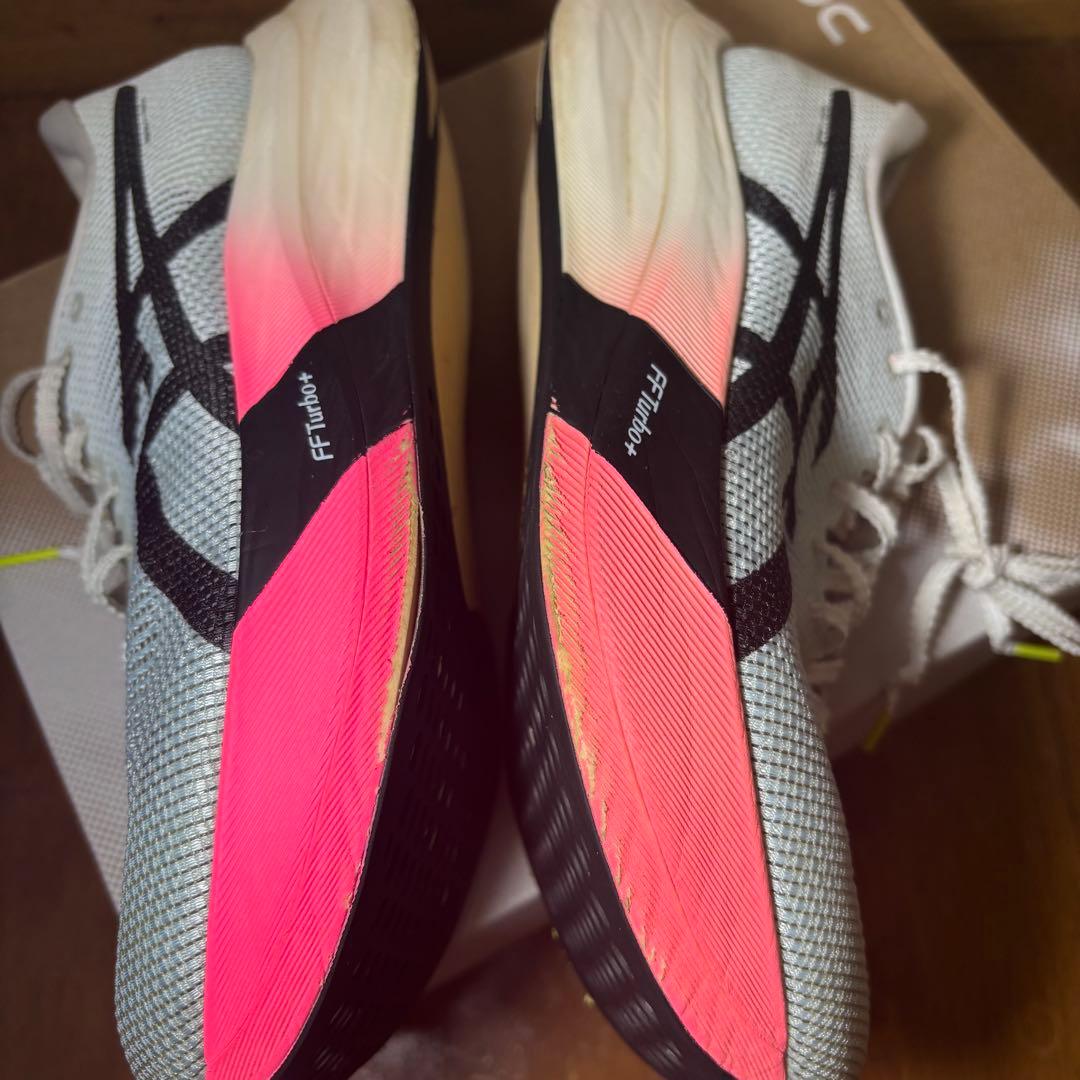 ASICS メタスピードエッジパリ　25.5㎝