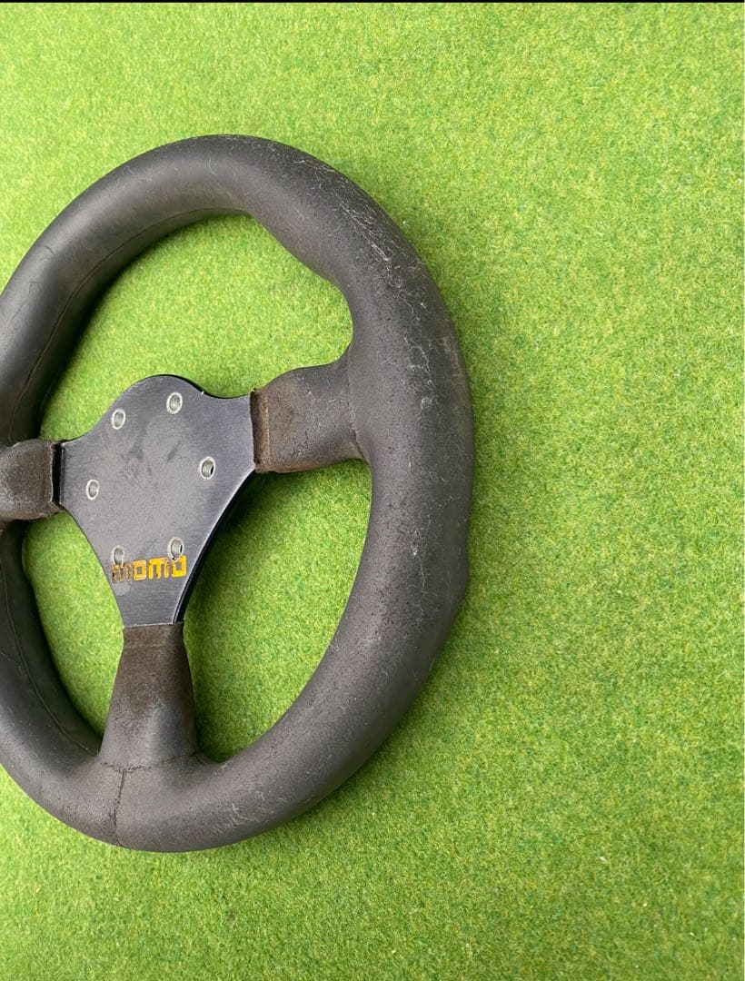 MOMO ステアリング 本体
