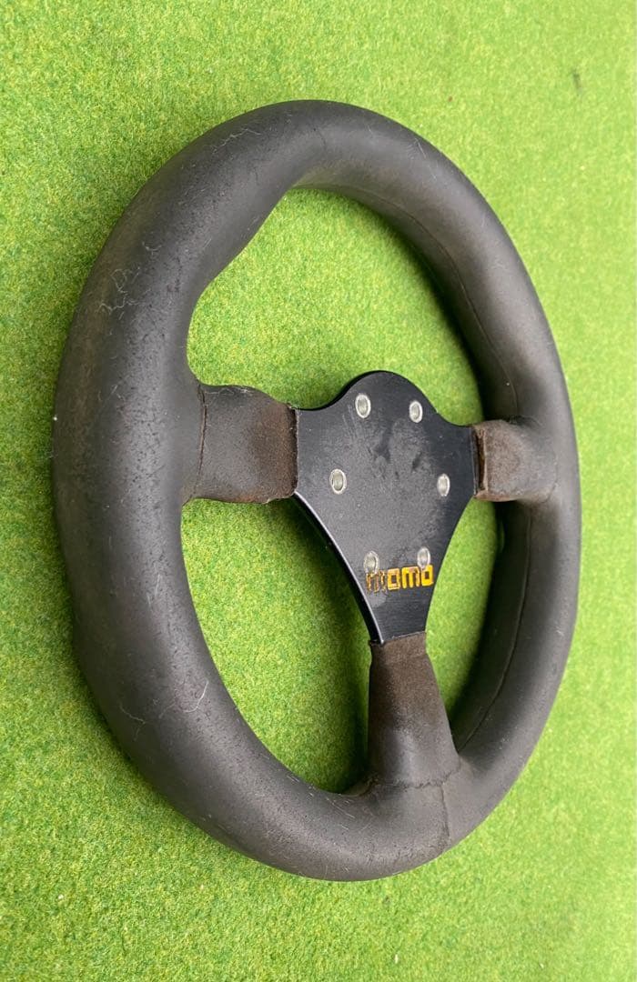 MOMO ステアリング 本体