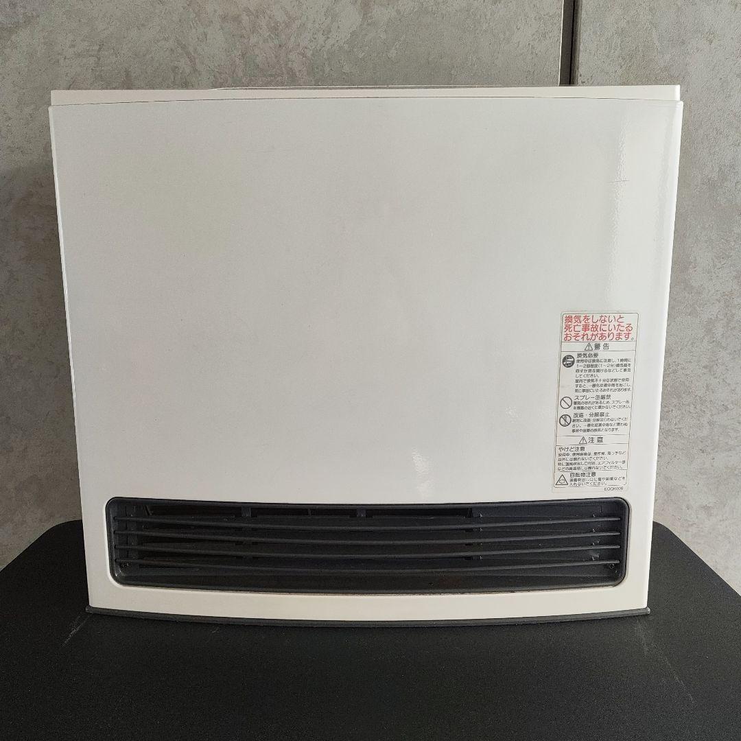 ガスファンヒーター GFH-4004S-W5 ホワイト ホースと取扱説明書付き