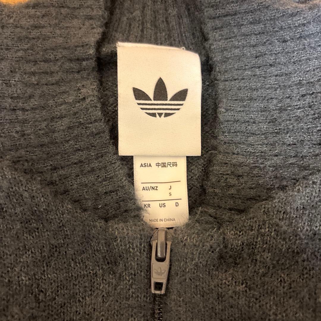 adidas KD9396 SST トラックトップ　ニット