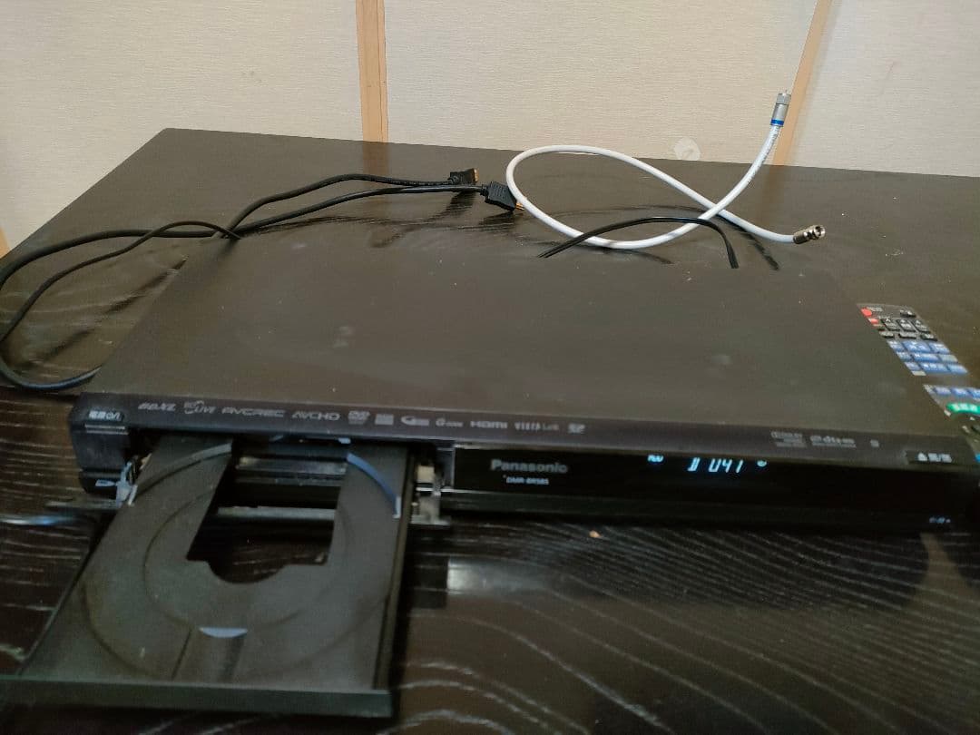 PanasonicDIGAブルーレイレコーダー DMR-BR585説明書リモコン