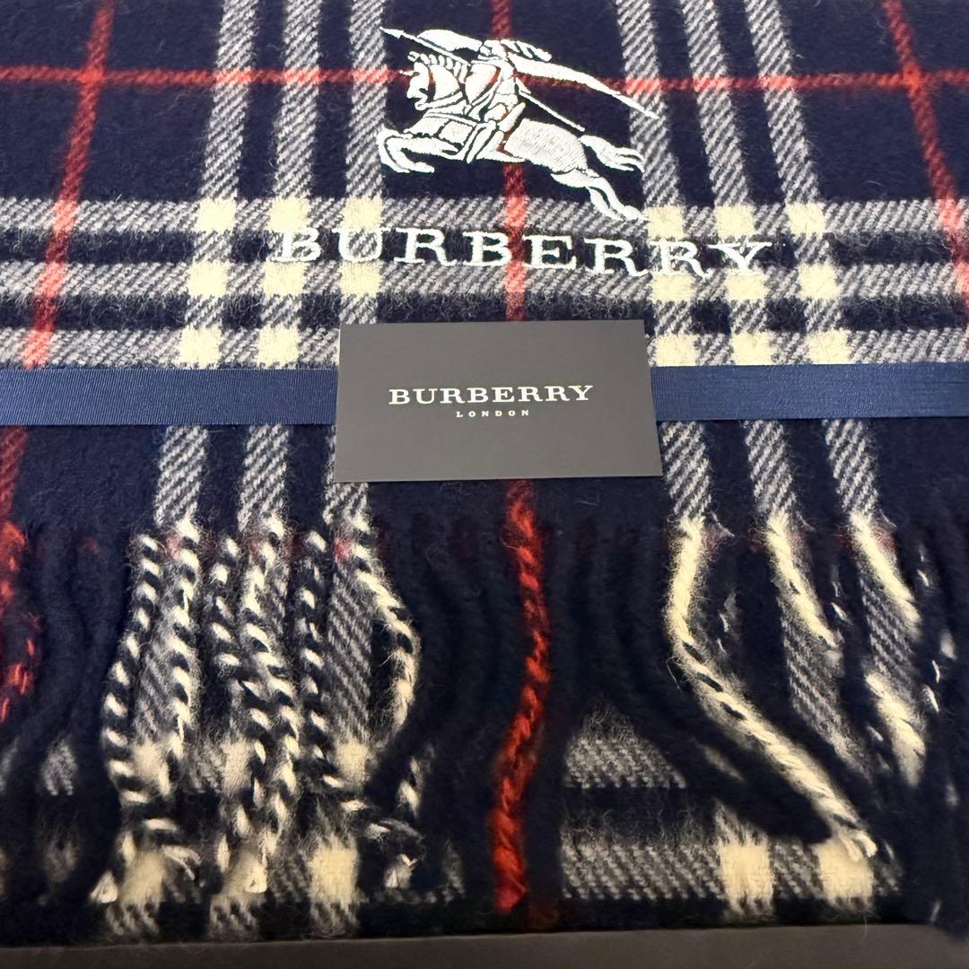 【新品未使用】BURBERRY ひざ掛け ウール100％ 65×120cm 高級