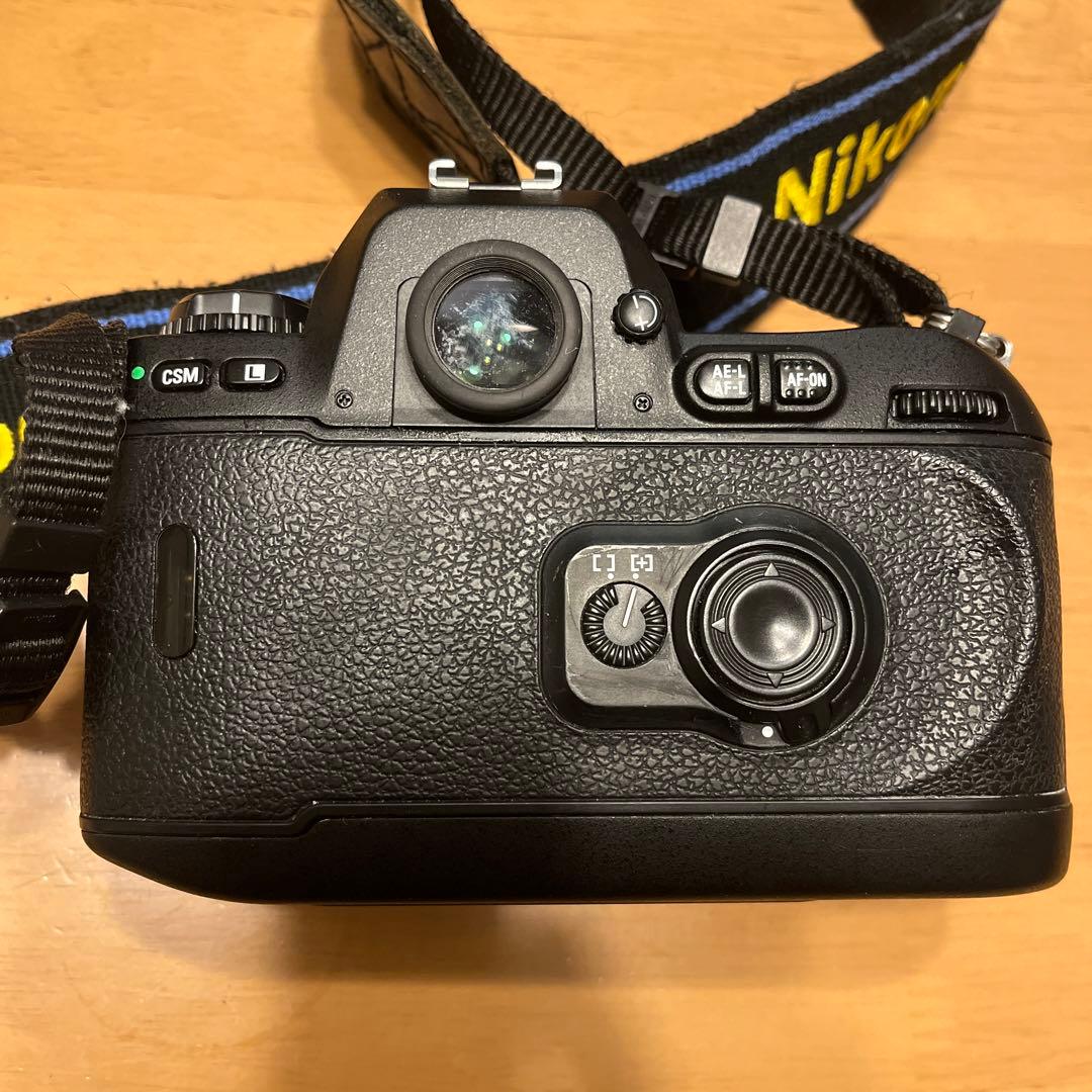 NIKON F100 フィルムカメラ　ジャンク品！