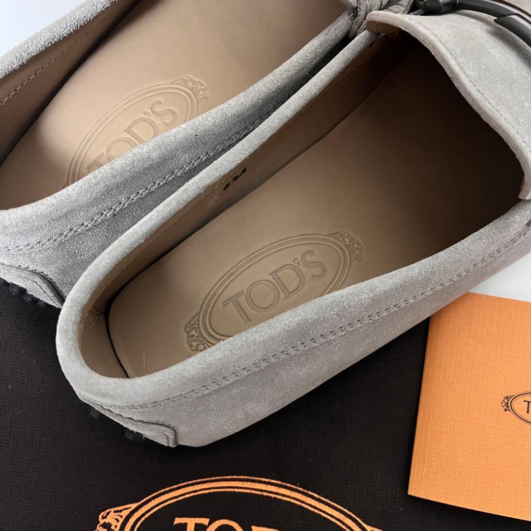 トッズ☆新品☆TOD’sメンズ レザー ゴンミーニ/グレー25.5cmローファー