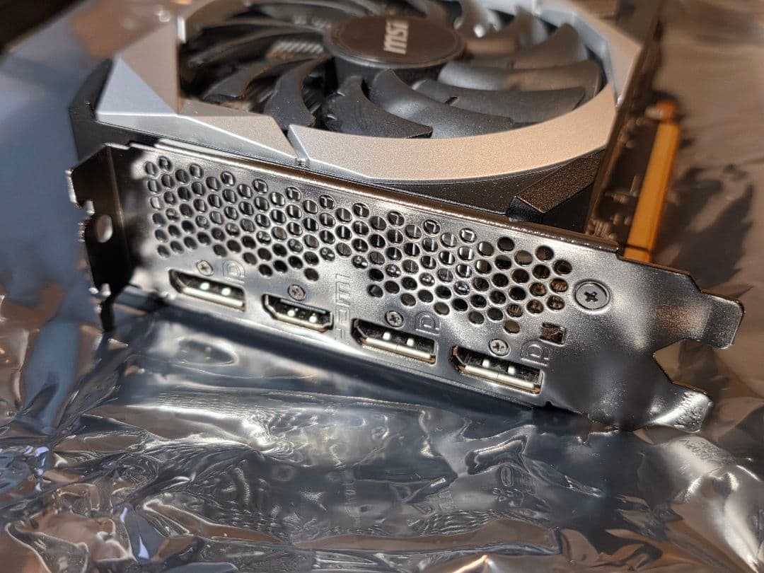 MSI Radeon RX6600XT グラフィックボード