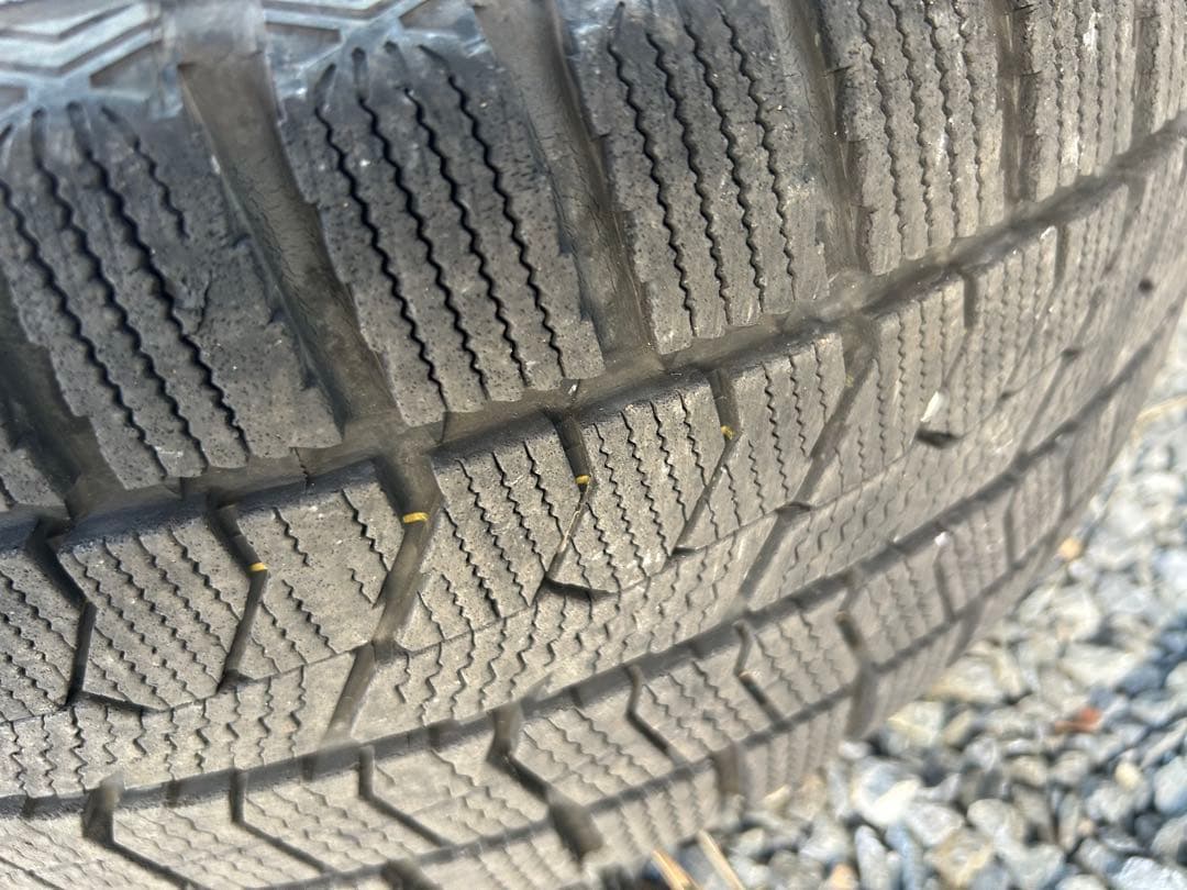 ベンツw176 A180 17㌅225/45 R17 4本セット　スタッドレス