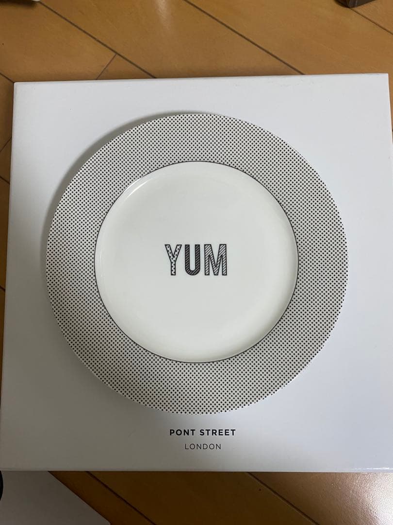 ANYA HINDMARCH ブレックファスト・セット