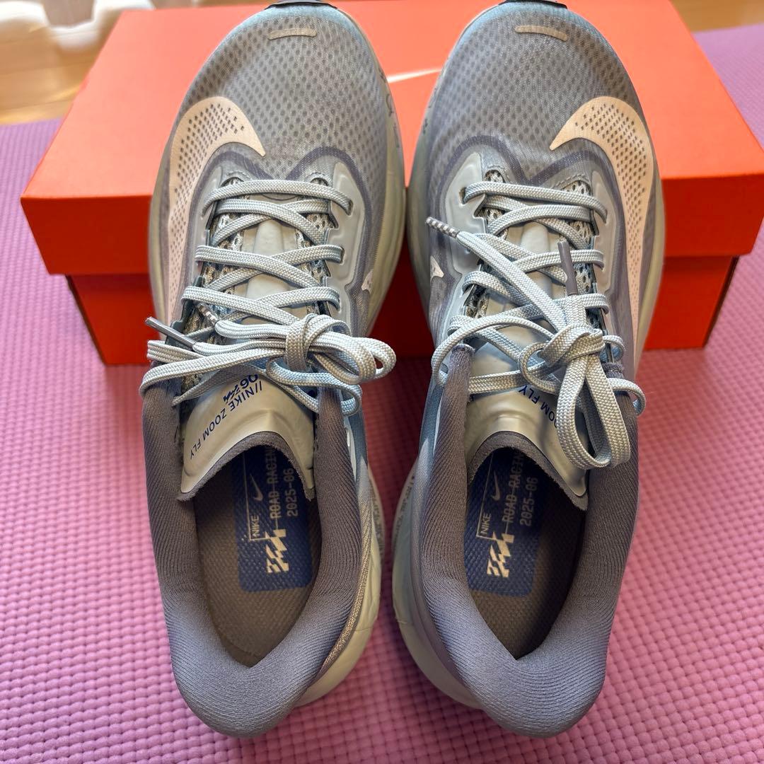 ナイキ ズームフライ6 ウィメンズ25㎝