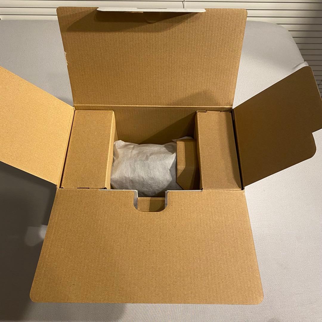 Tamron タムロン 70-180mm F2.8 Di 3 VXD A056