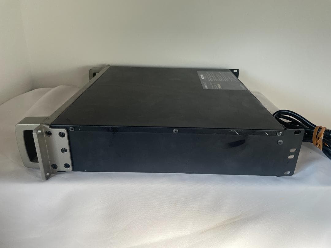 YAMAHA ヤマハ 業務用 パワーアンプ P2500S