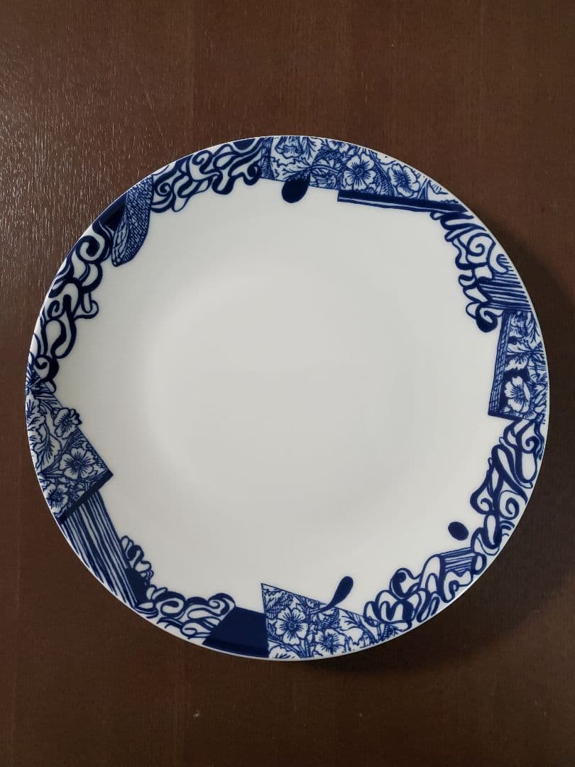 未使用　アラビア　ピエンナル　お皿3枚&マグカップ　4点セット