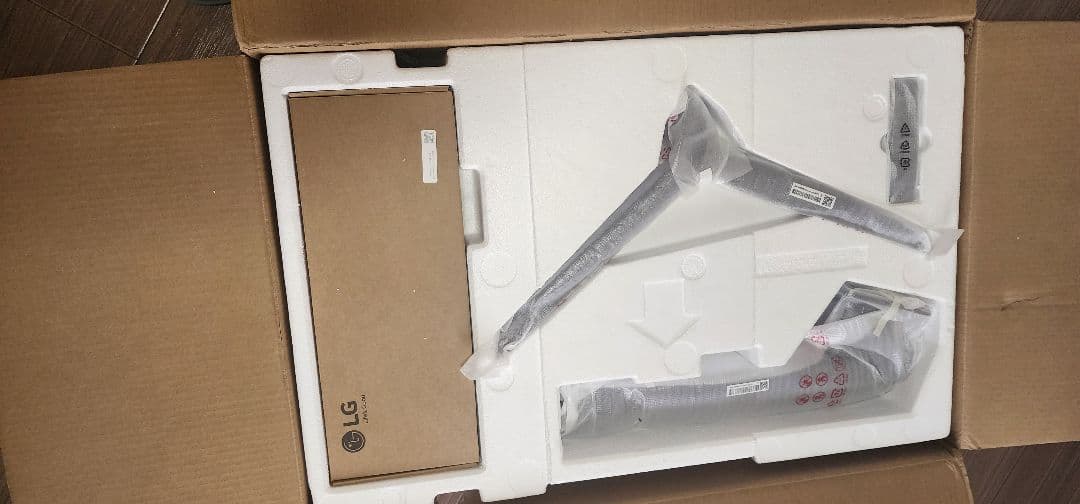 UltraGear 27GS95QE-B 27 第3世代 WOLED1440p