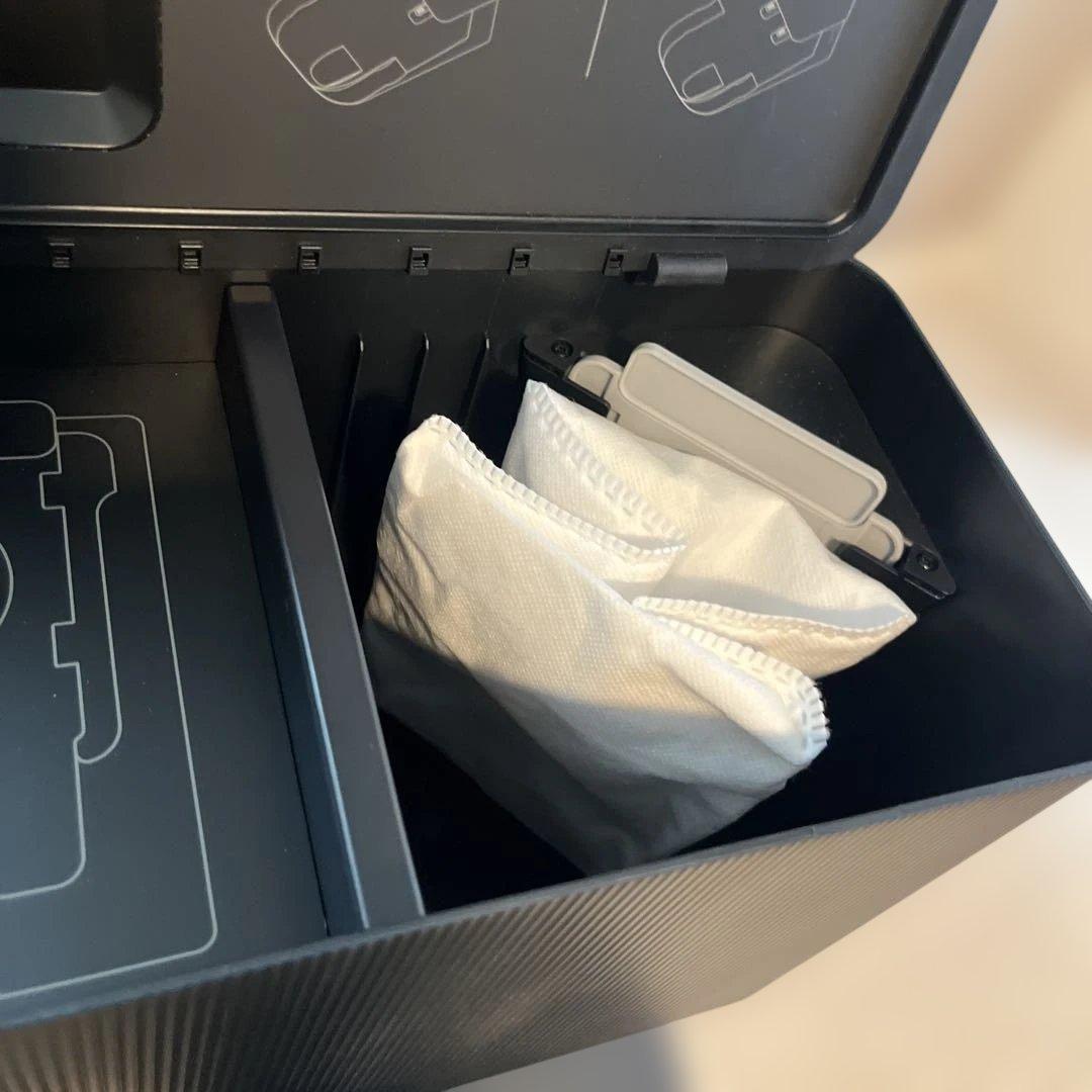 iRobot Roomba ロボット掃除機本体　j7+ ルンバ