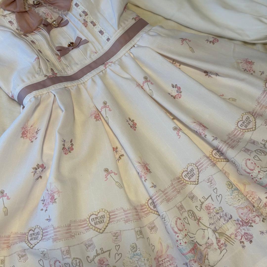 LIZLISA　cup cake bunny柄ワンピース