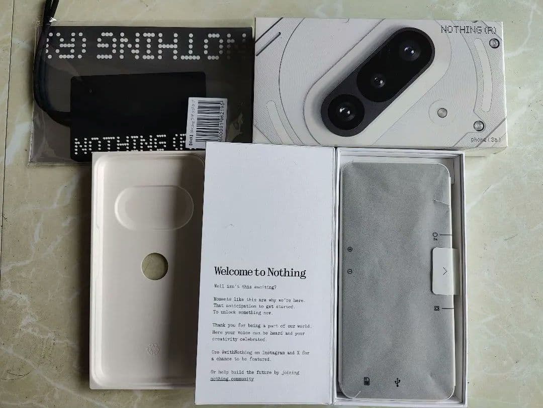 美品Nothing Phone (3a) ホワイト 付属品アクセサリー付