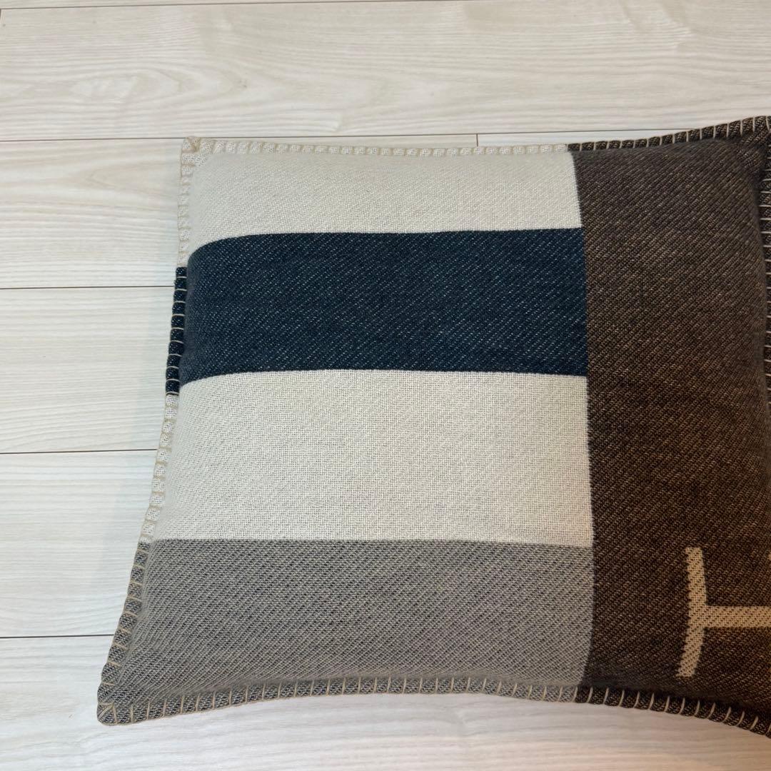 HERMES エルメス カシミヤ ウールクッション