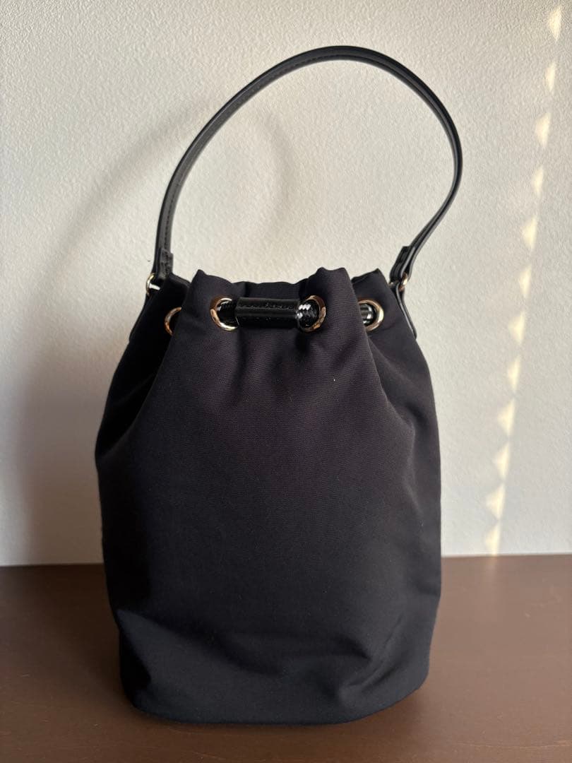 conte ドローストリングバッグ　ブラック