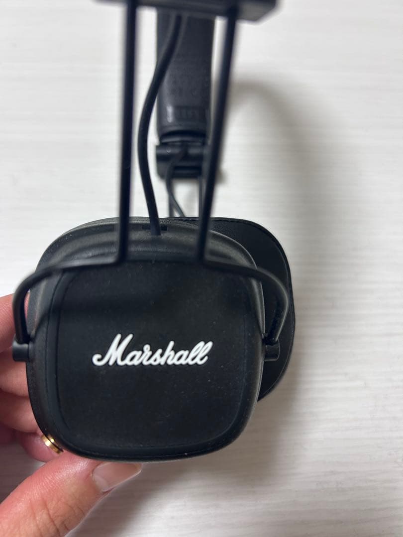 Marshall ワイヤレスヘッドホン