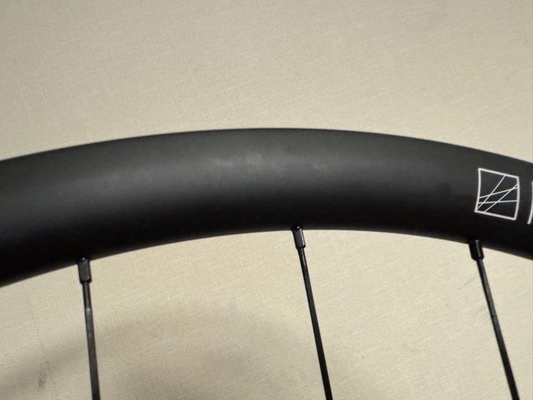 HUNT 30 CARBON GRAVEL DISC ホイール