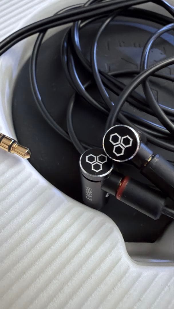 final E4000 有線イヤホン