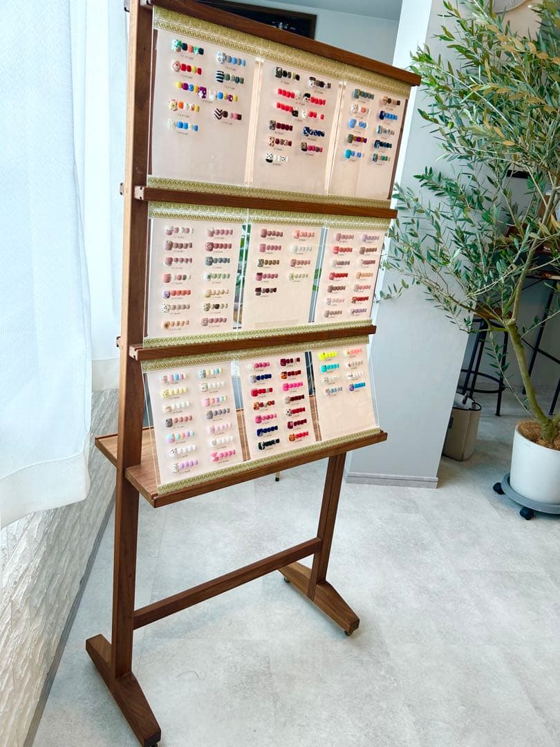 【定価15万のオーダーメイド品】ネイルディスプレイ台　ネイルサンプルディスプレイ