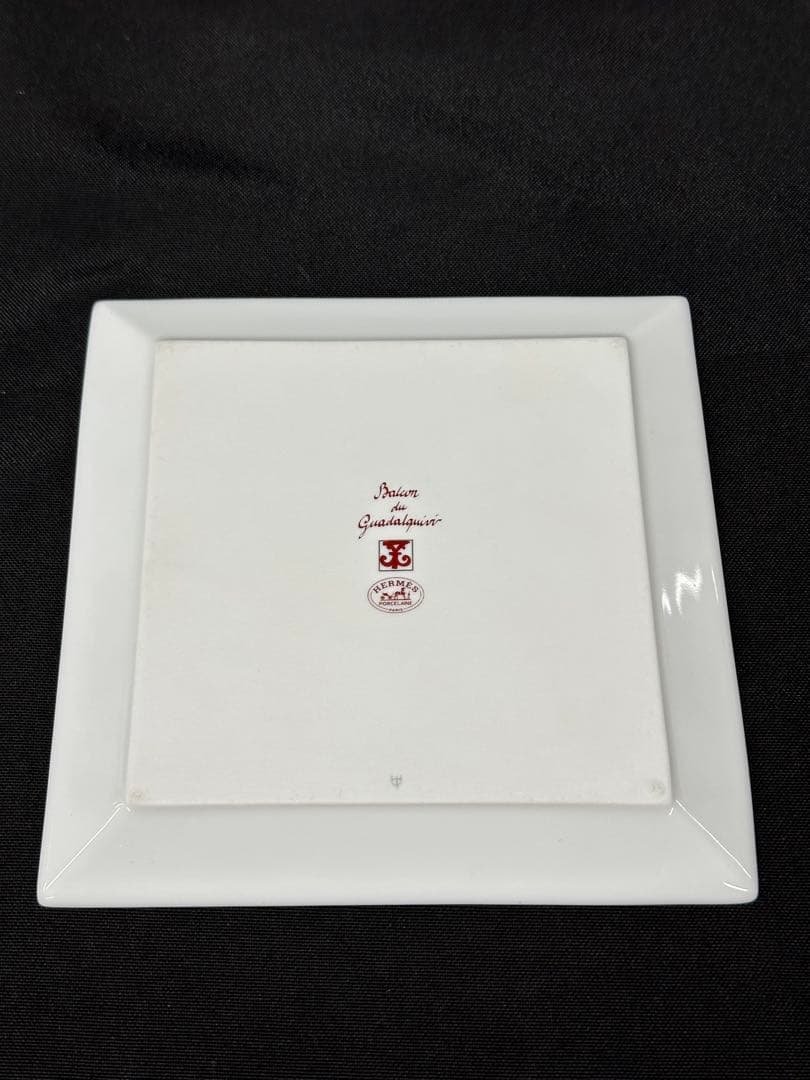 ①【使用品】HERMES エルメスガダルキヴィール　プレート　15cm スクエア