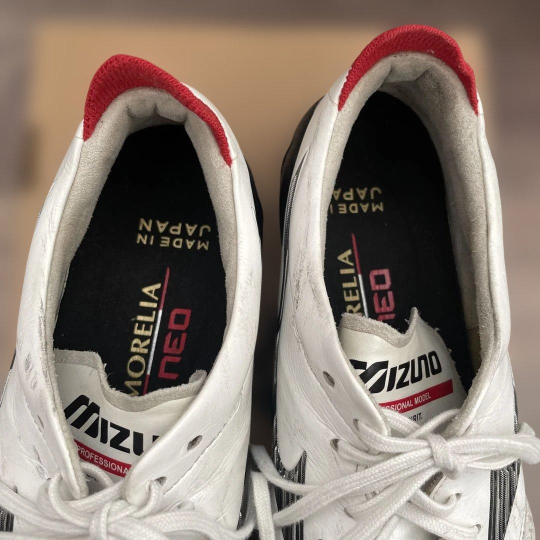 Mizuno Morelia NeoⅣサッカーシューズ ホワイト/レッド