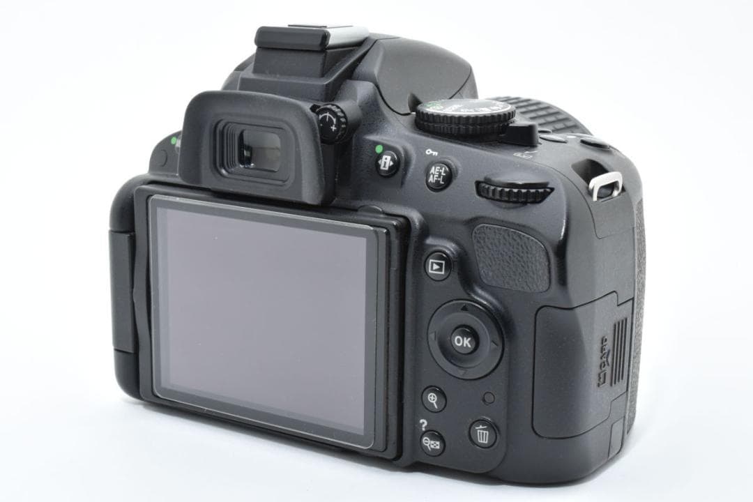 【大人気】Nikon ニコン D5100 レンズキット デジタル一眼レフカメラ