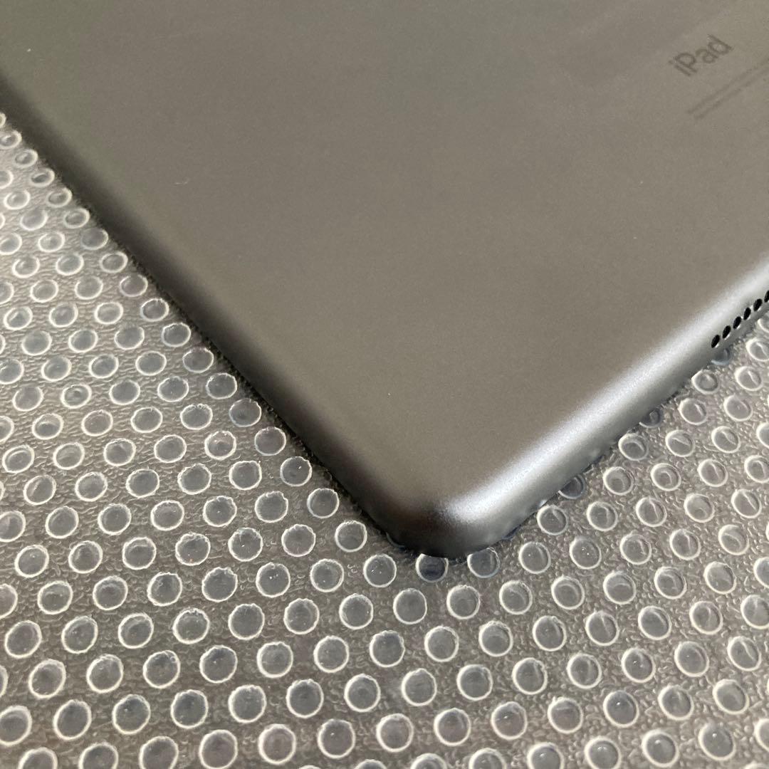 3172【早い者勝ち】iPad7 第7世代 32GB WIFIモデル☆