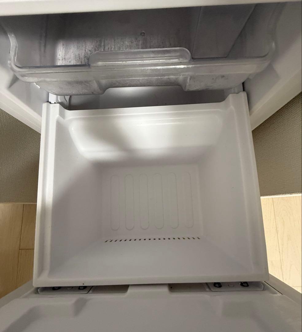 【送料込み】SHARP 冷蔵庫179L つけかえどっちもドア　SJ-D18H-W