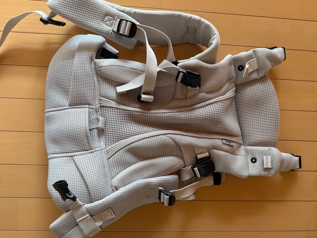 Aprica Laclis 抱っこ紐 ホワイトアッシュ