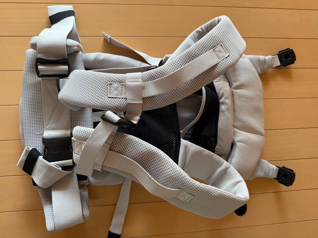 Aprica Laclis 抱っこ紐 ホワイトアッシュ