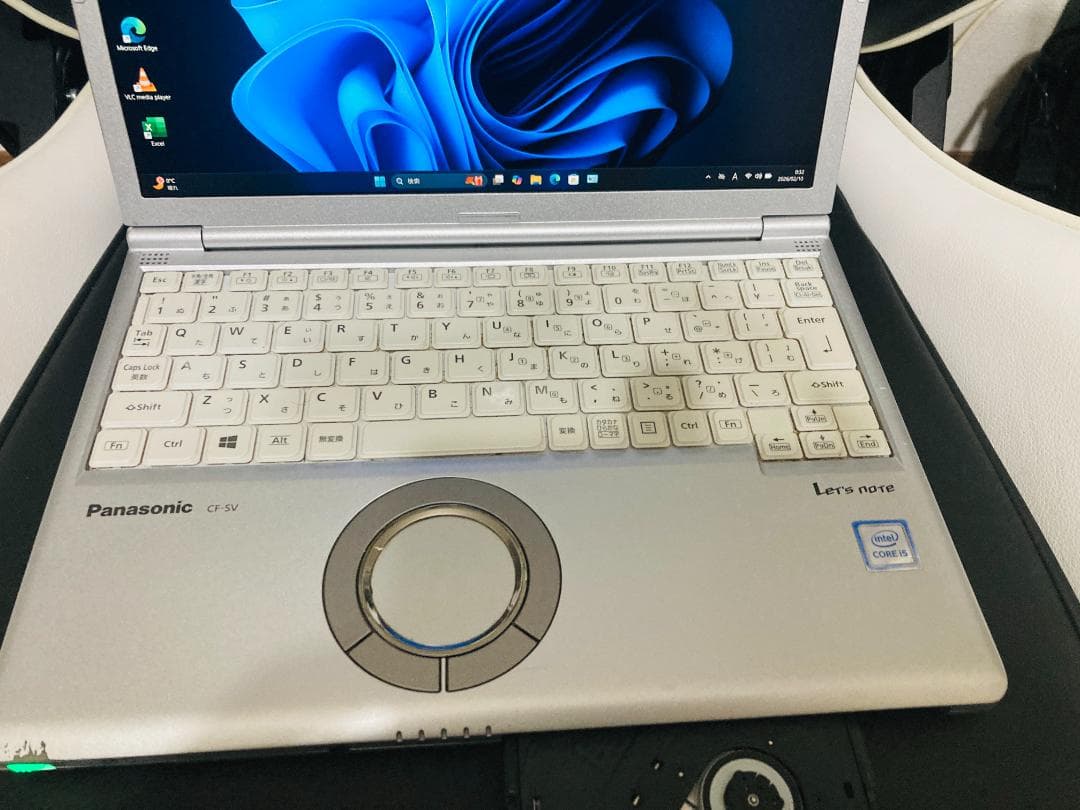 レッツノートSV8 256GB 16GB OFFICE2024 DVDマルチ