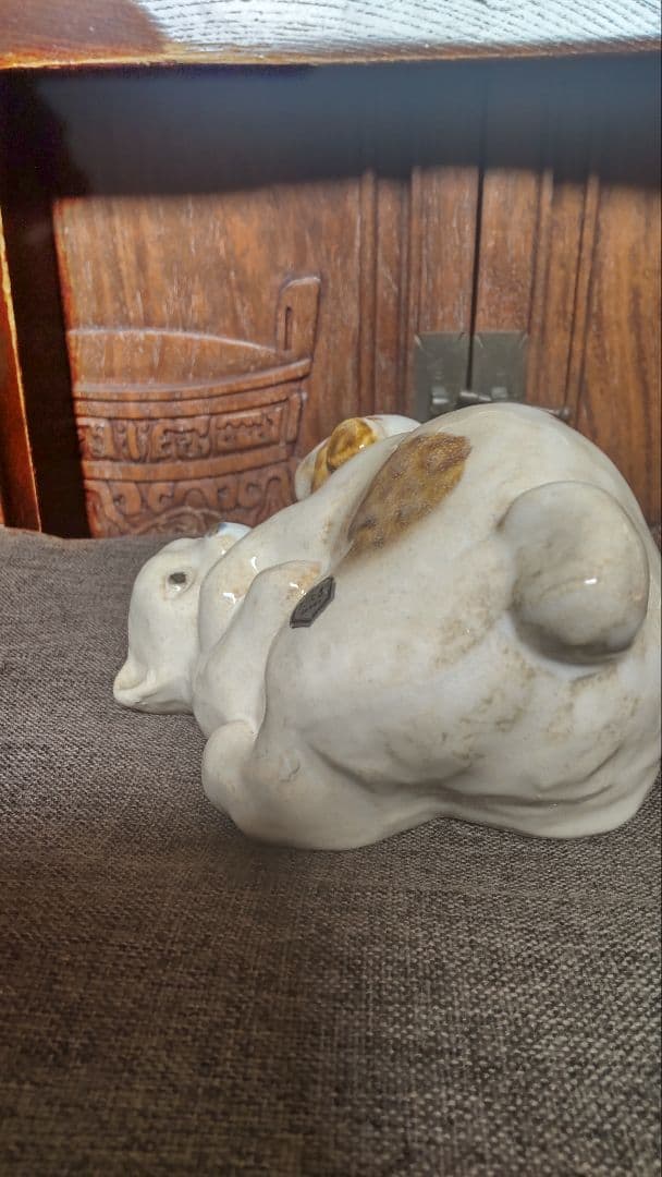 たち吉 子犬と子犬の陶器置物