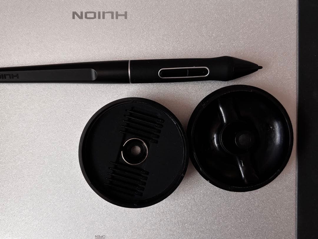 HUION Kamvas 12 液晶ペンタブレット 本体 豪華版