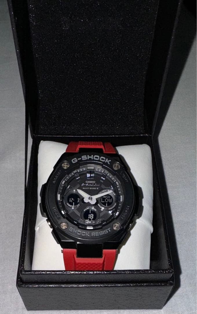 CASIO カシオ G-SHOCK GST-W300G-1A4JF